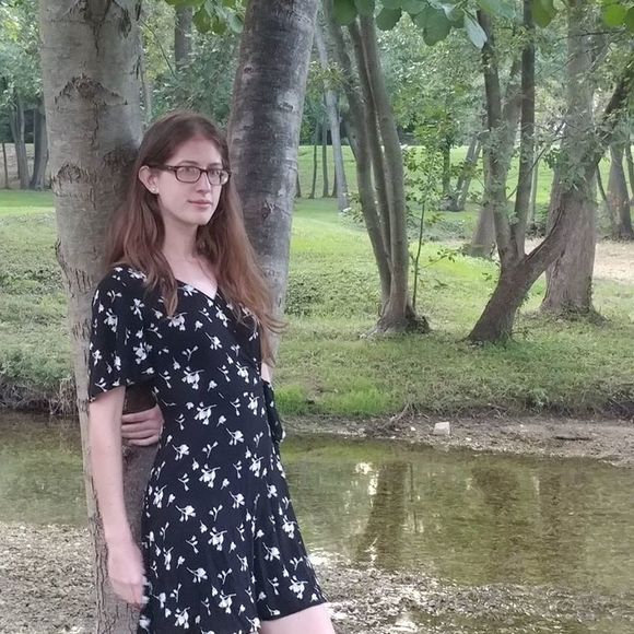 Meet your Posher, Fayge - Picture 1 of 1